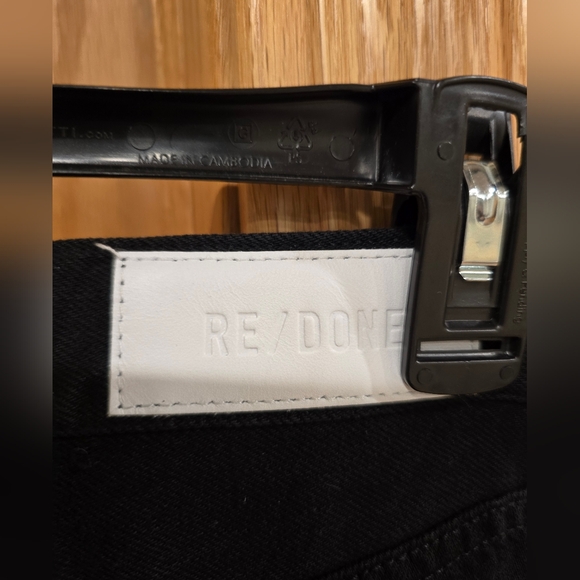 NWT RE/DONE black denim jeans wide Loose leg With Slit -Size 25 with a 30" Waist - Picture 9 of 16